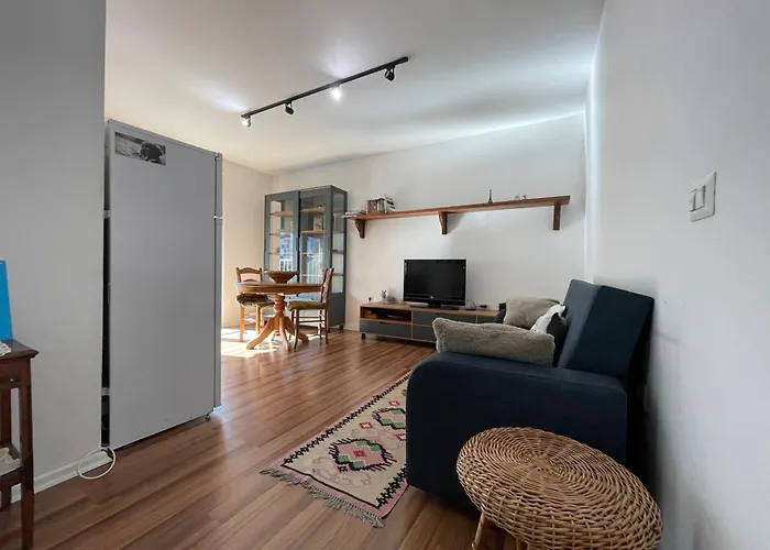 Enjoy Travel Central Apartments