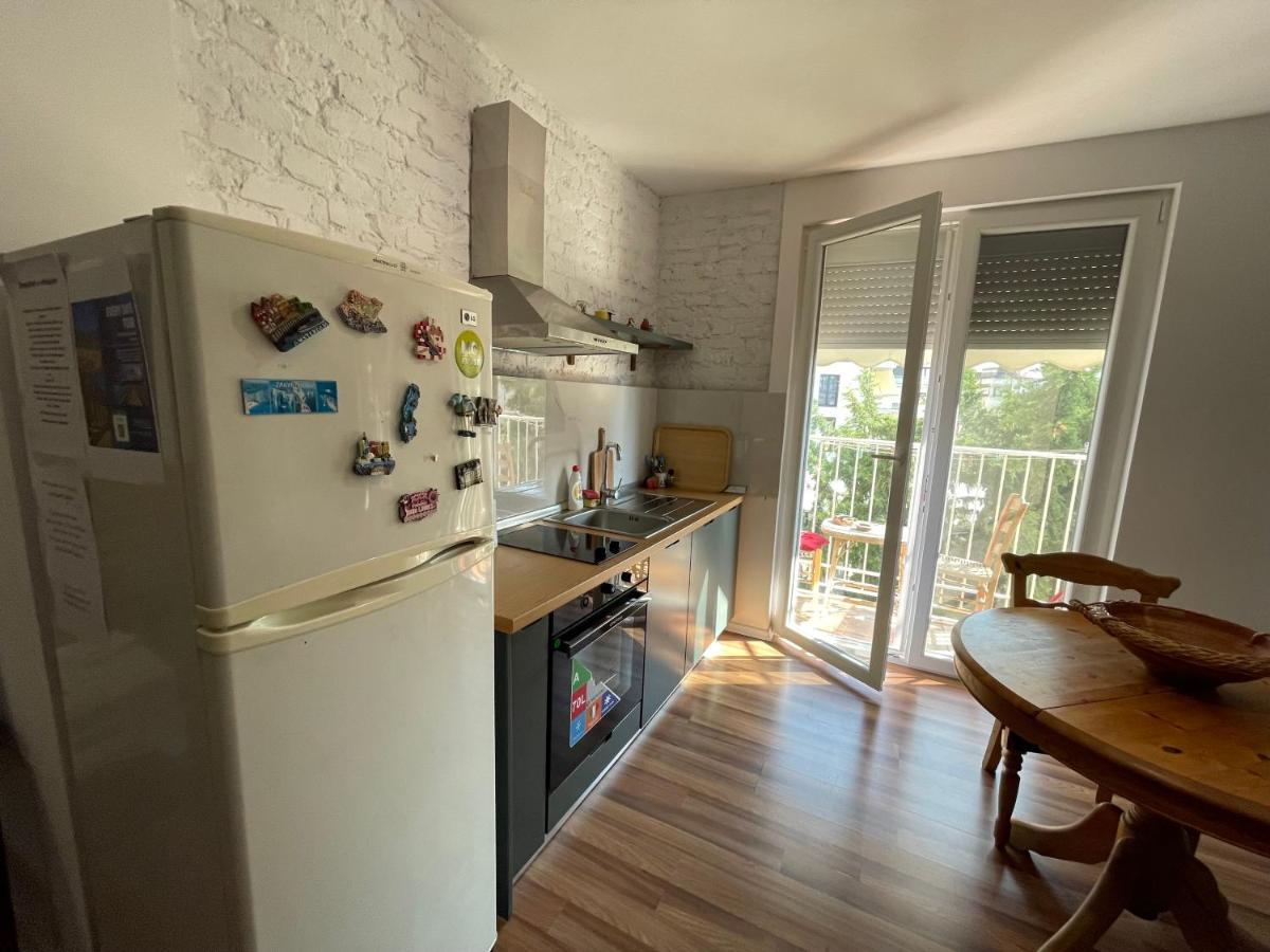 Enjoy Travel Apartment *